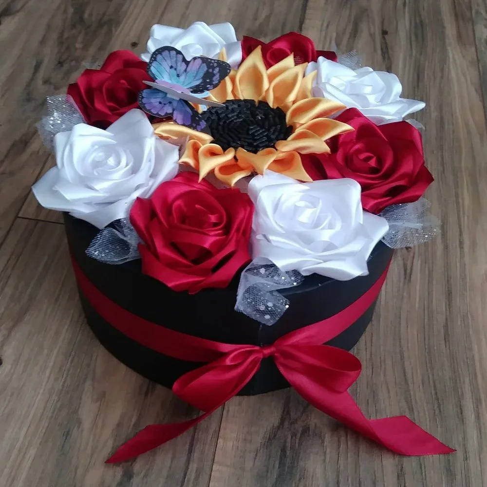 Satin Ribbon Eternity Roses Handmade Rose Box Floral Arrangement (Round BlackBox